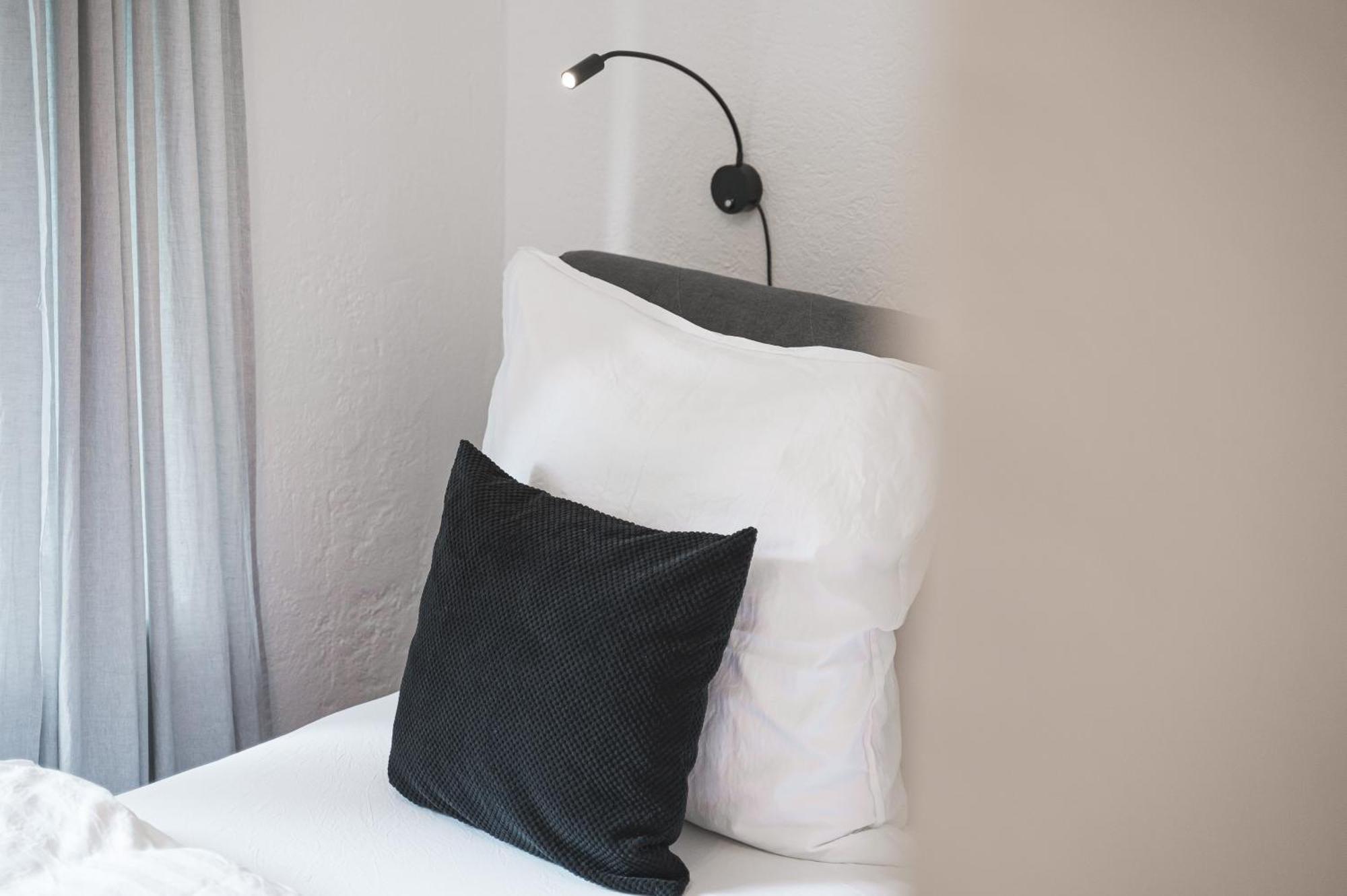 Kingsize Bett, Terrasse, Netflix, Zwei Zimmer Pforzheim Exterior foto